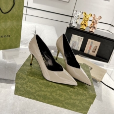 Gucci Heeled Shoes